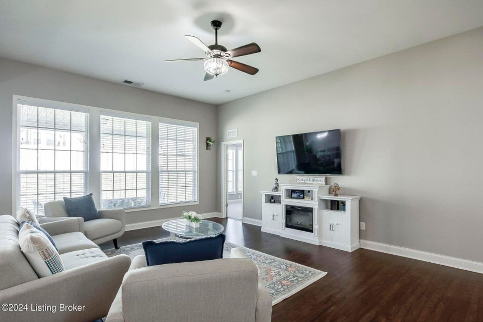 Louisville House: 107 Irondale Court