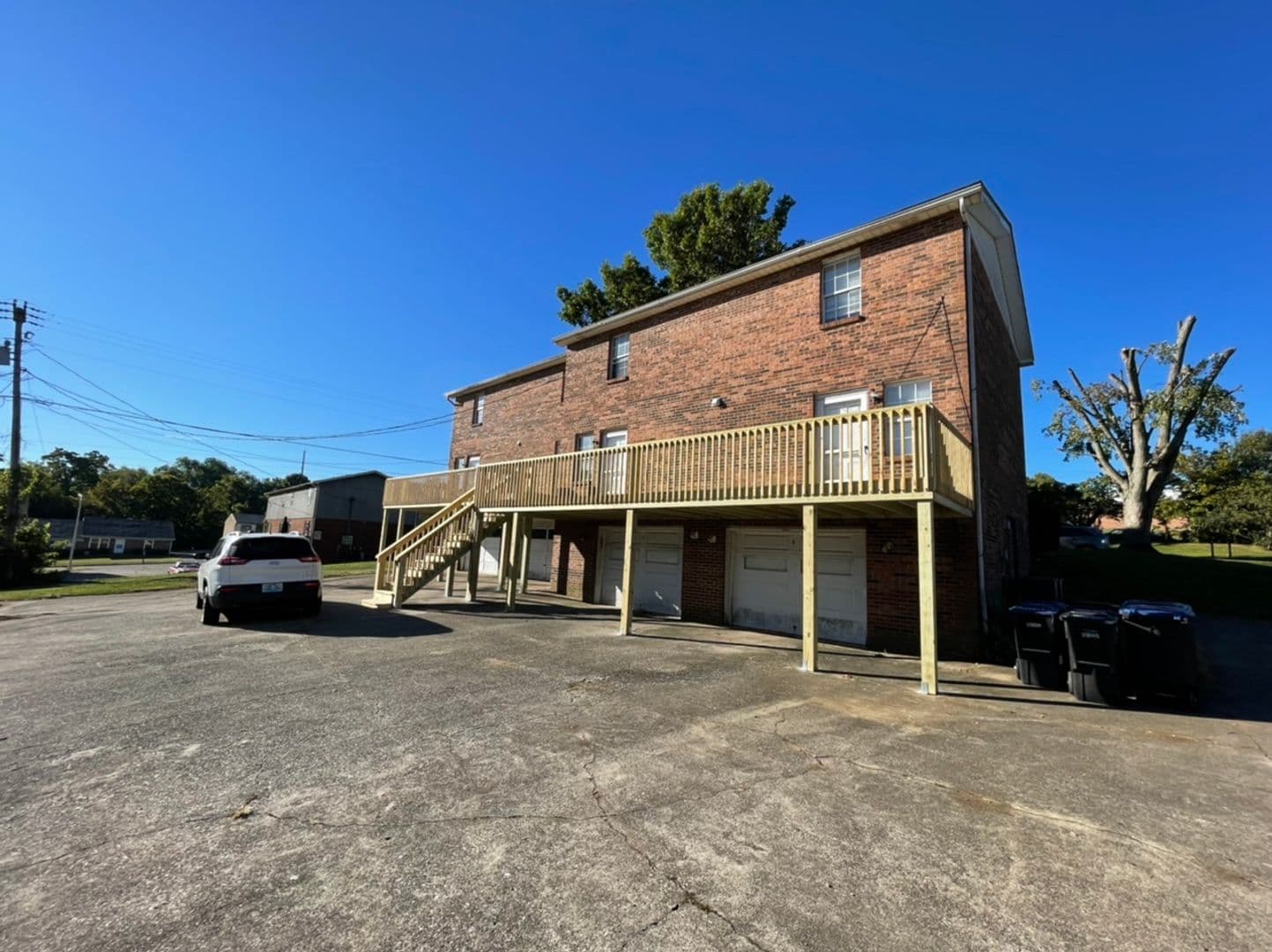 Frankfort Apartment: 410 Freedom Drive