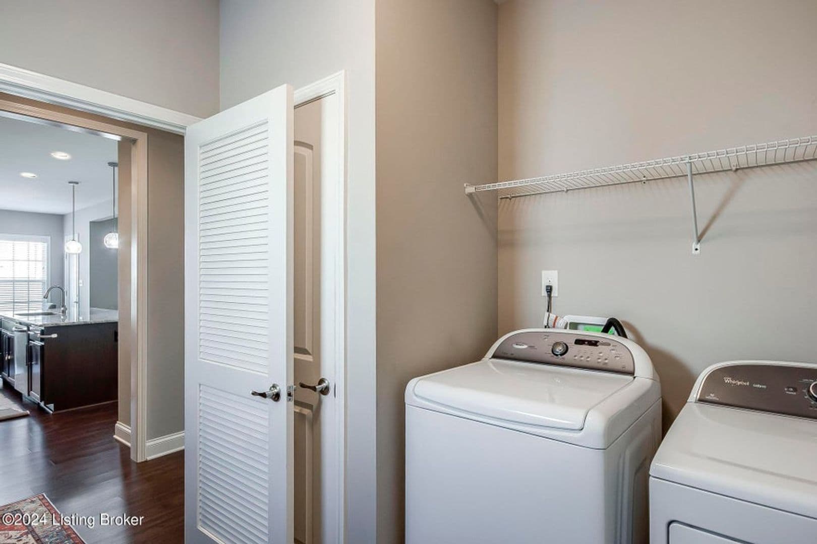 Louisville House: 107 Irondale Court