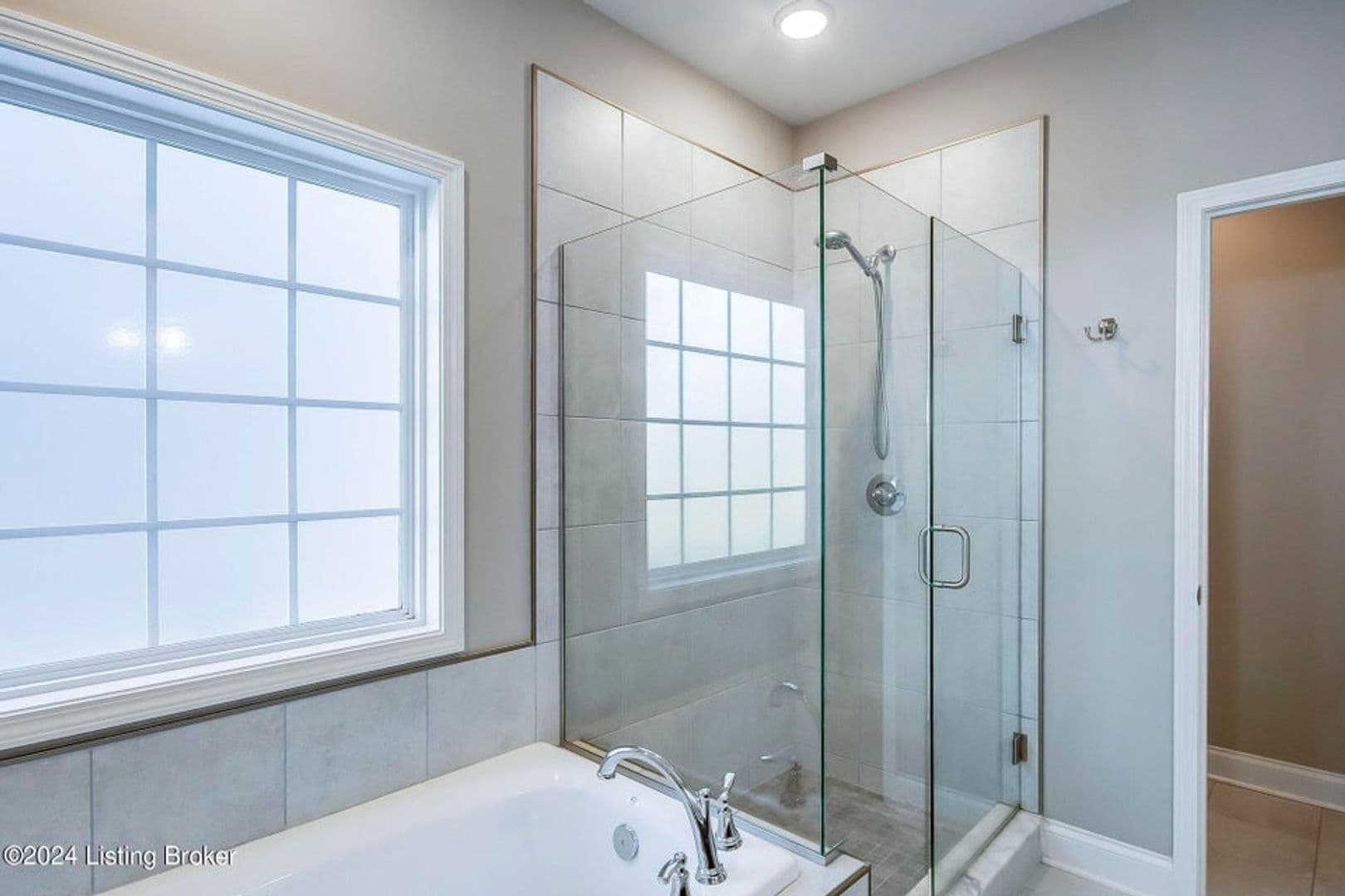 Louisville House: 107 Irondale Court
