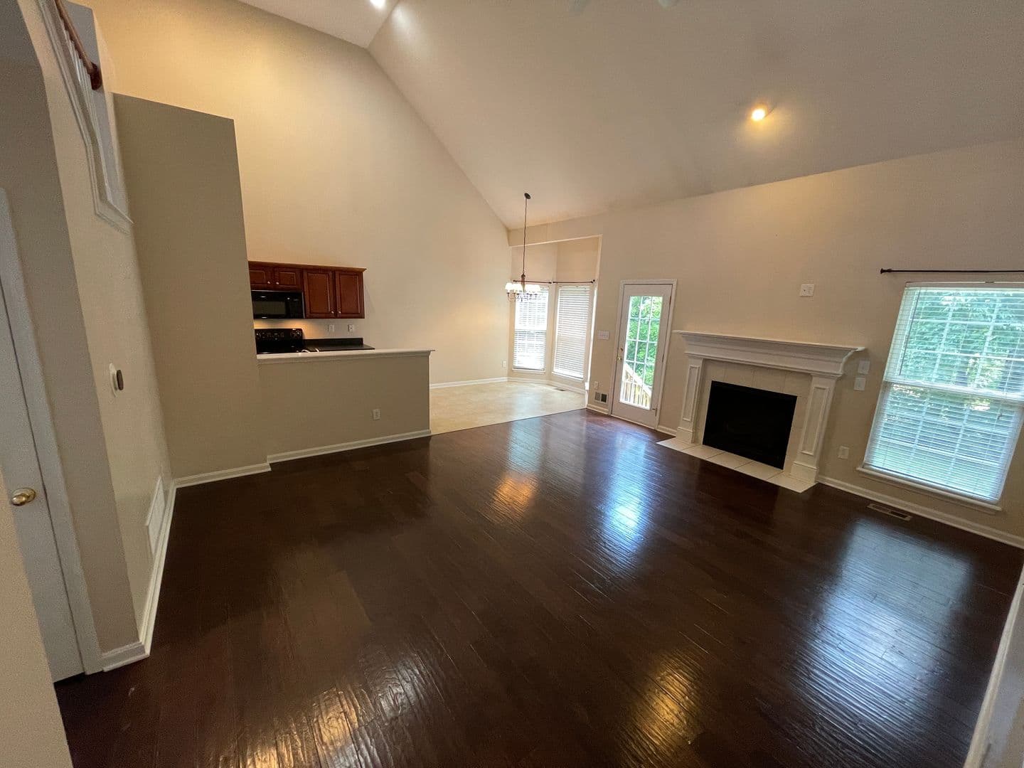 Fisherville House: 321 Arlington Meadows Drive