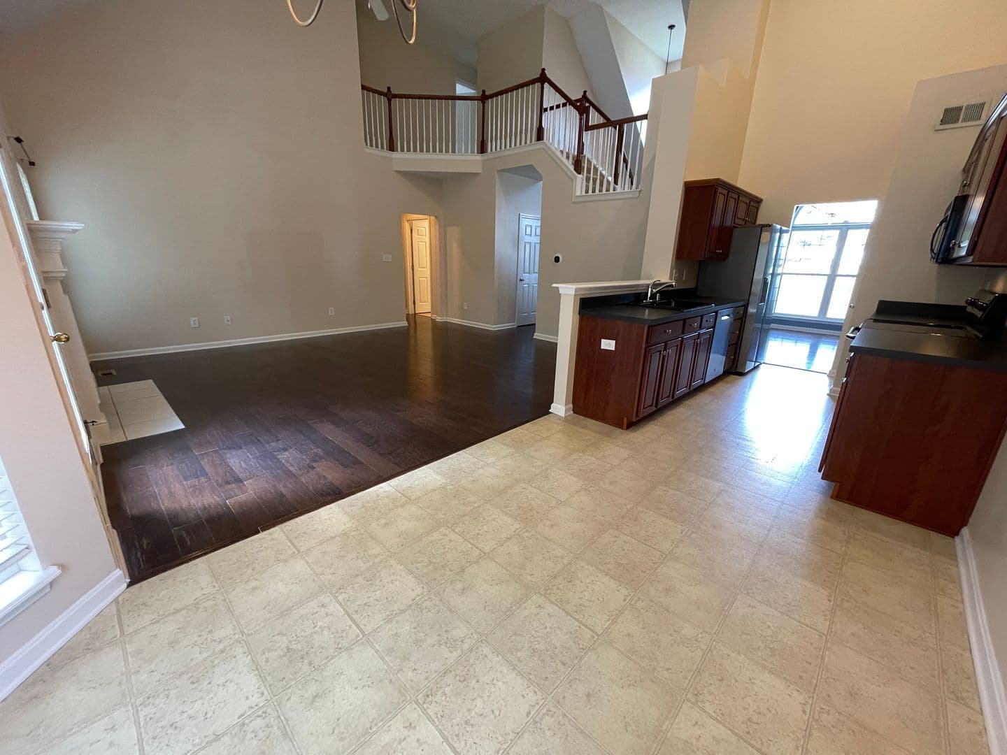 Fisherville House: 321 Arlington Meadows Drive