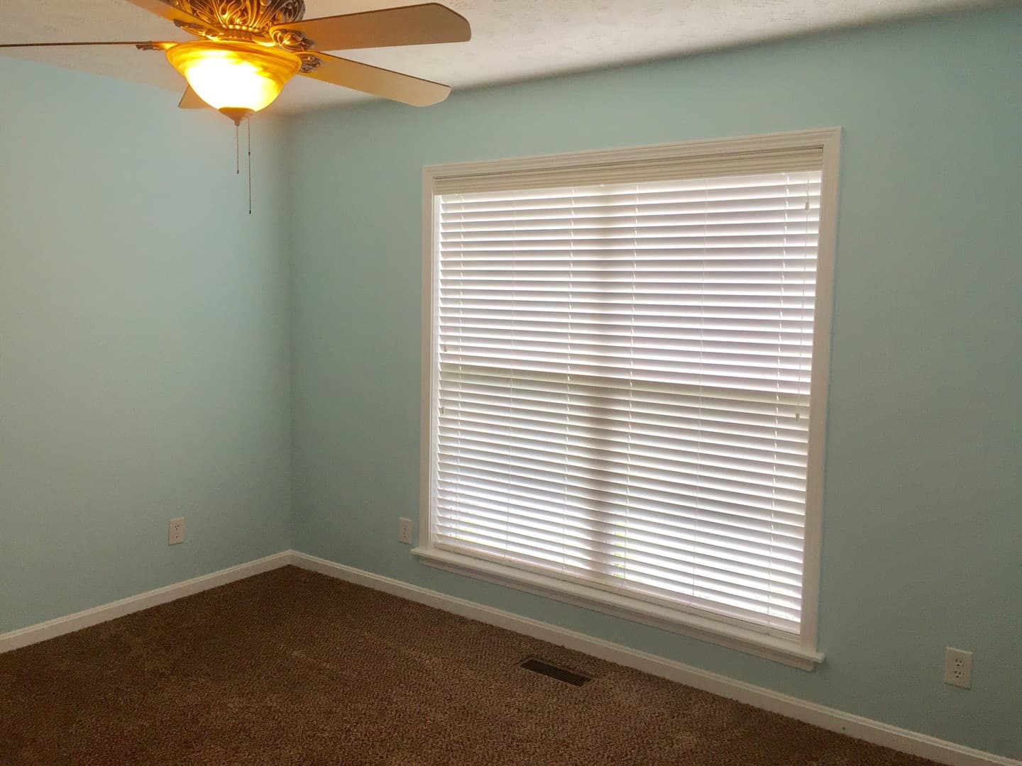 Louisville House: 4505 Cherry Forest Circle