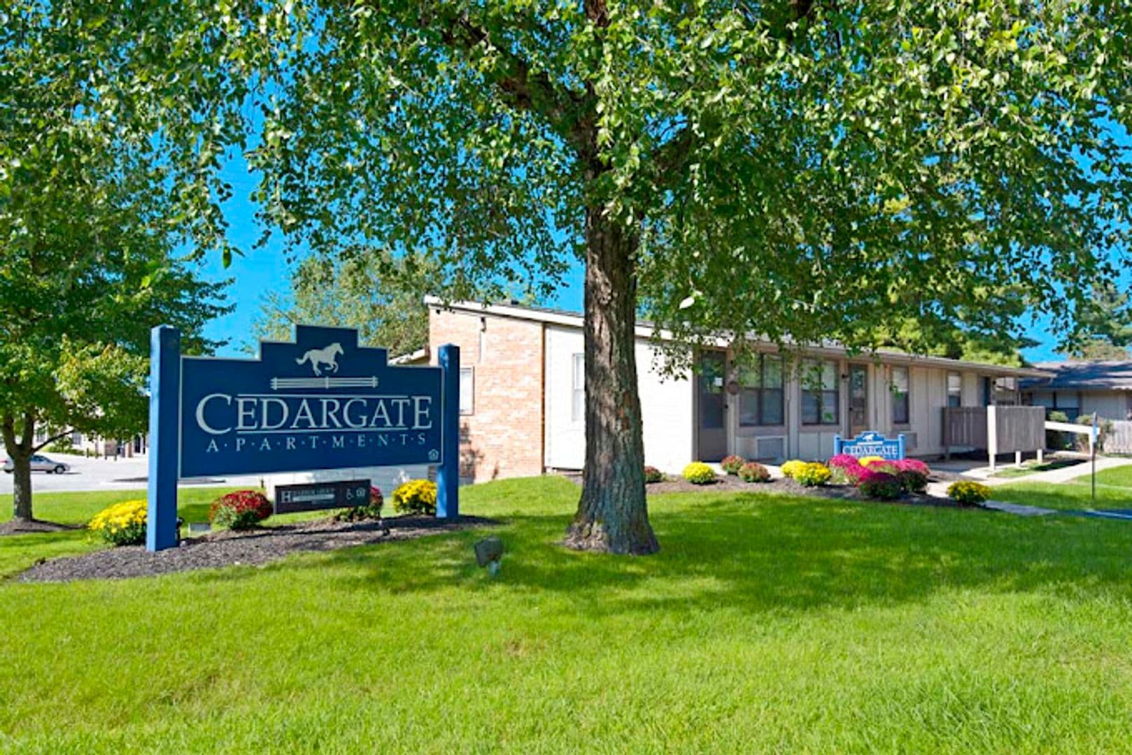 Shelbyville Apartment: 310 Midland Boulevard