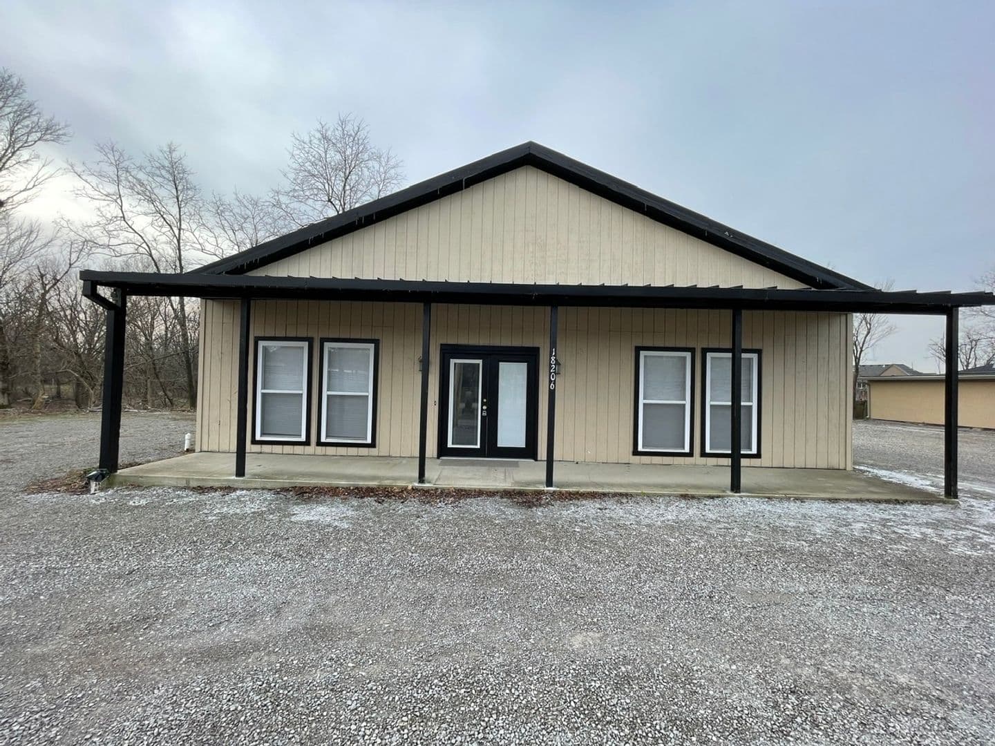 Fisherville House: 18206 Shelbyville Road