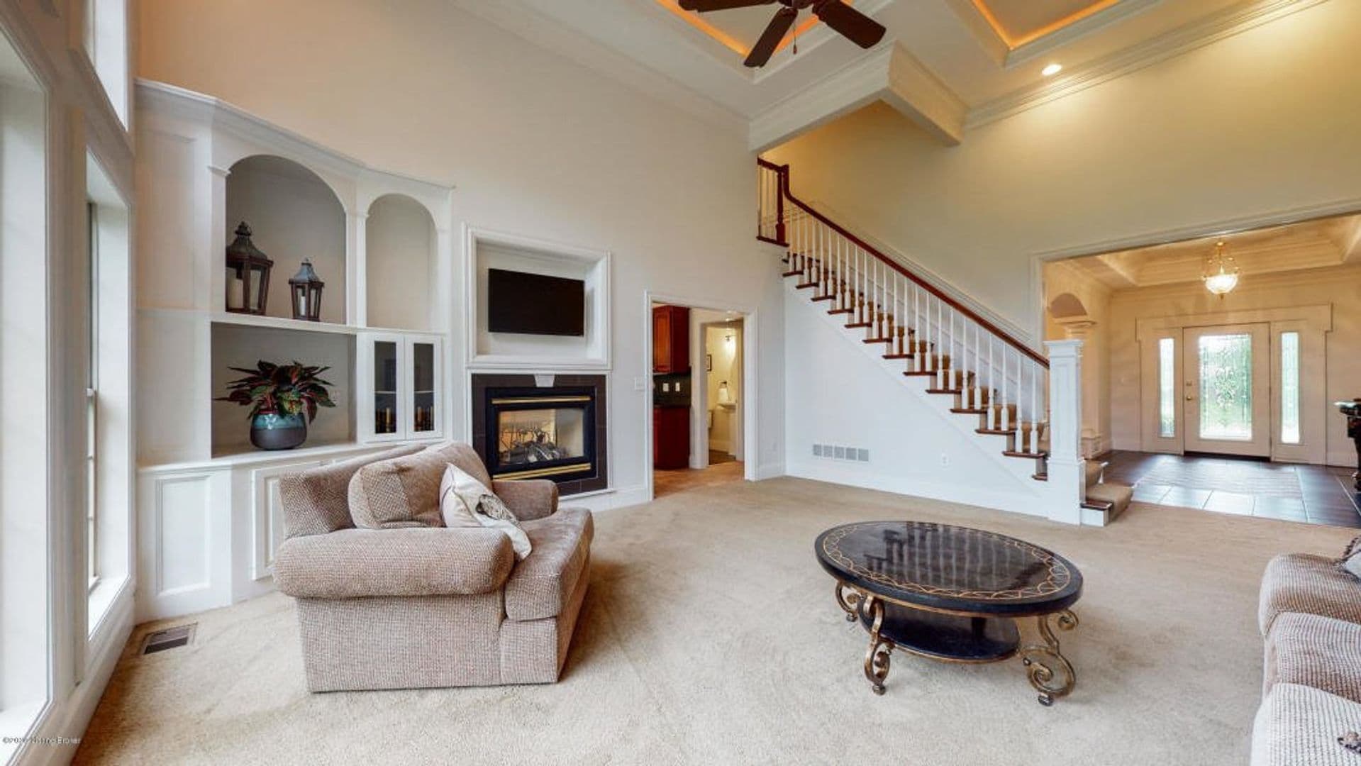Prospect House: 7703 Wolfpen Ridge Drive