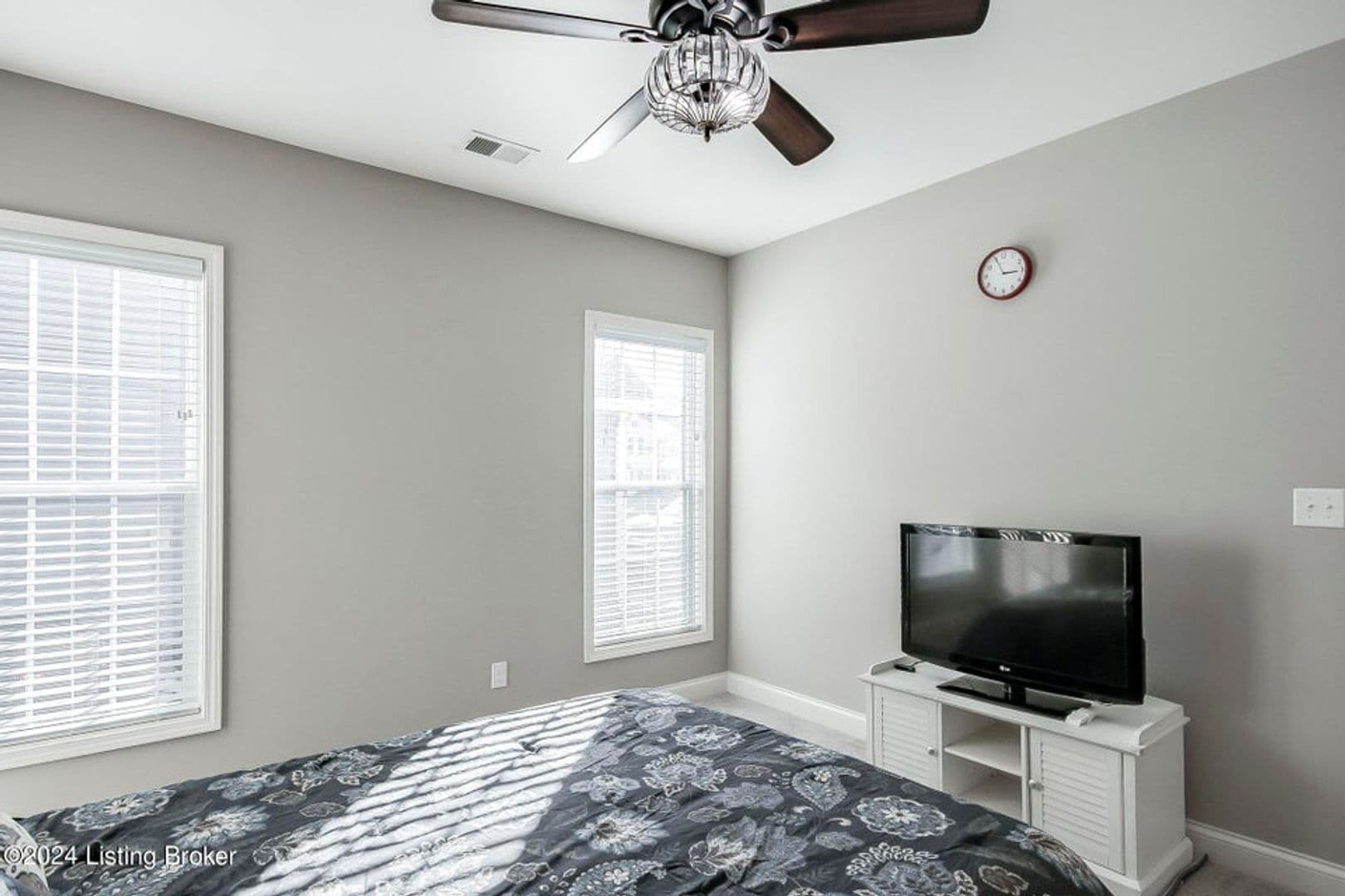 Louisville House: 107 Irondale Court