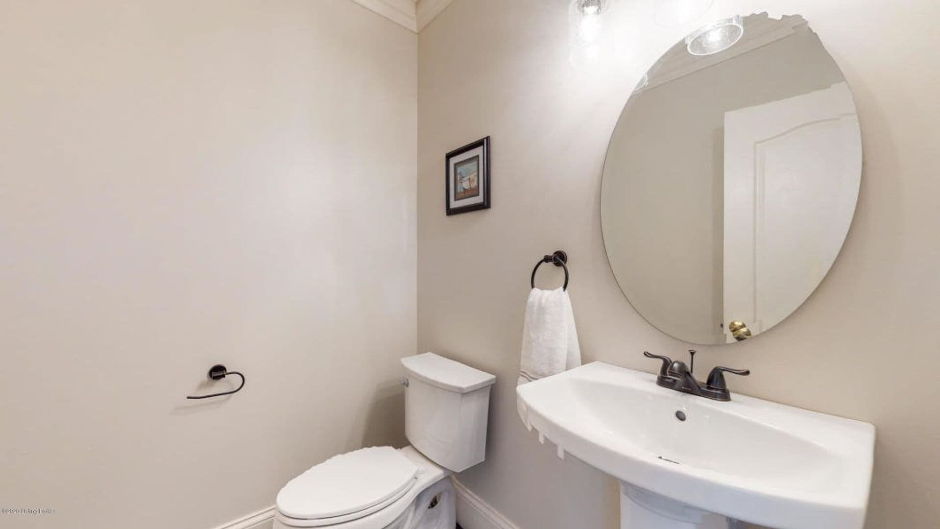 Prospect House: 7703 Wolfpen Ridge Drive