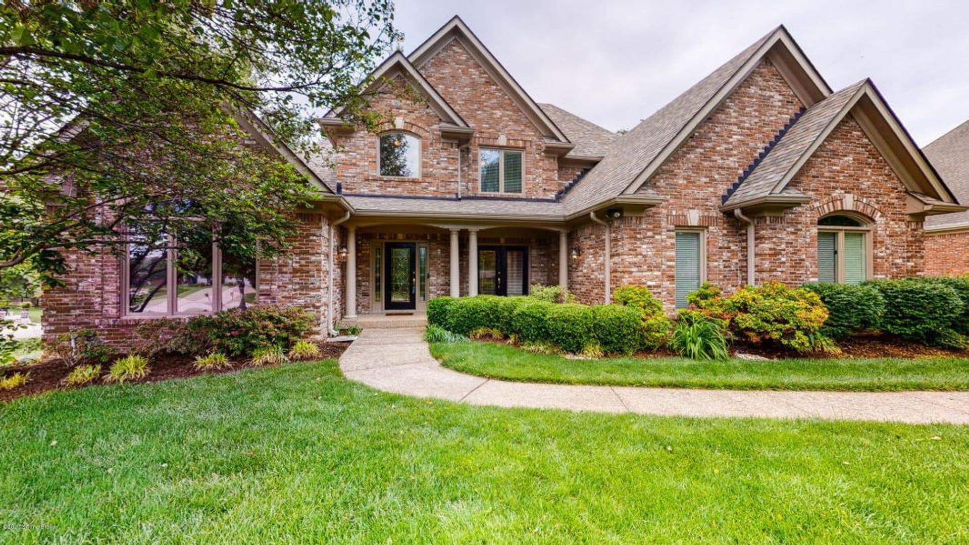Prospect House: 7703 Wolfpen Ridge Drive