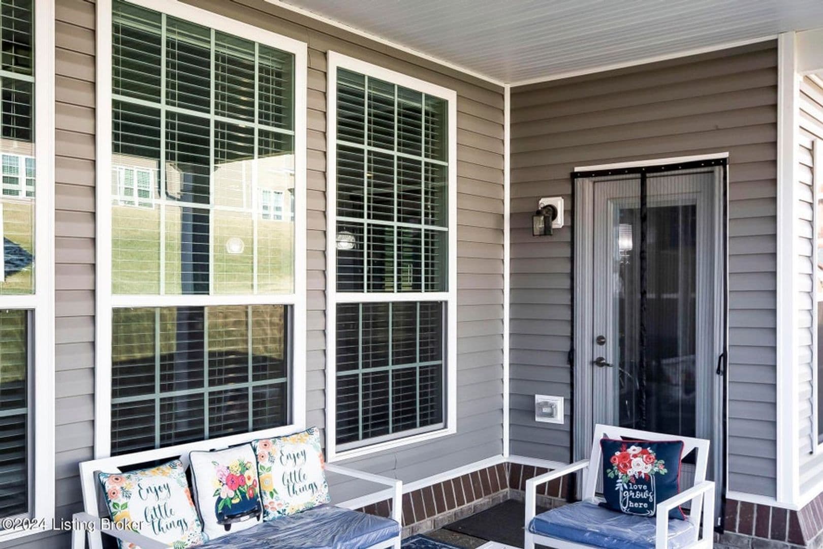 Louisville House: 107 Irondale Court