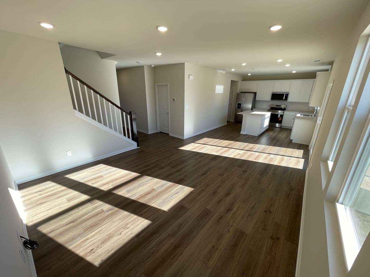 Louisville House: 16940 Aiken Ridge Circle