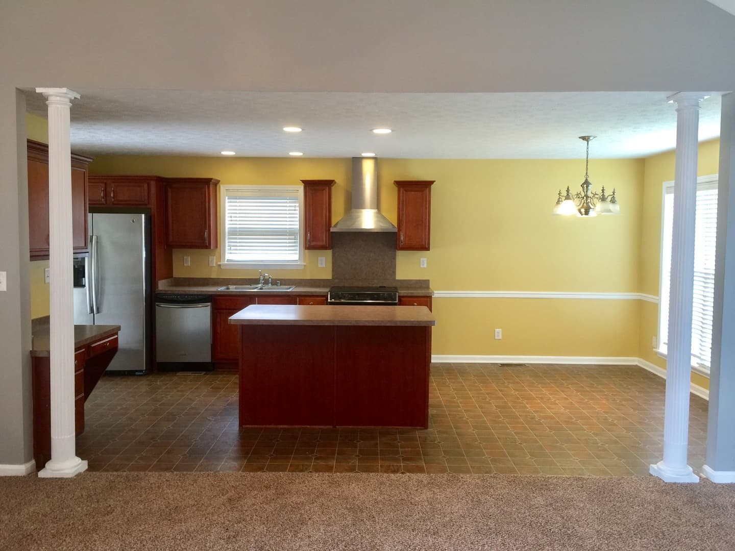 Louisville House: 4505 Cherry Forest Circle