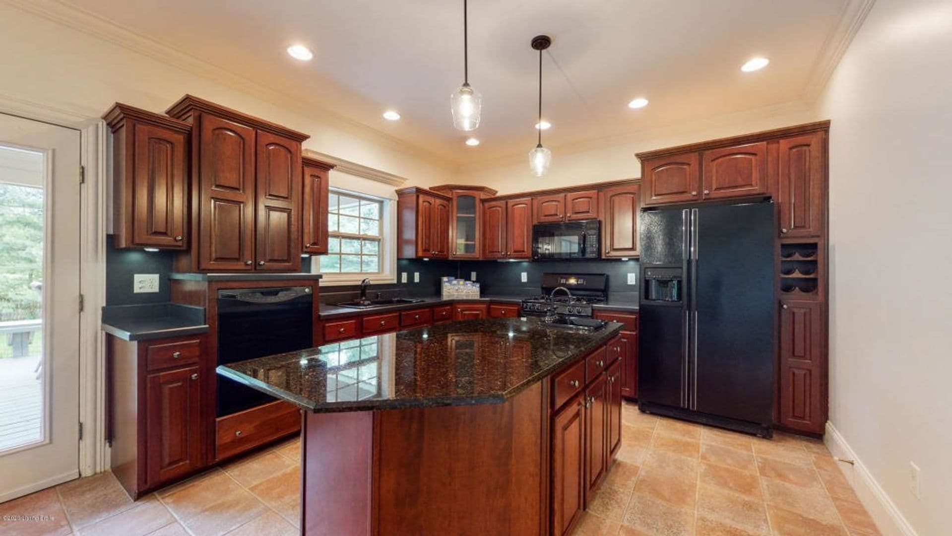 Prospect House: 7703 Wolfpen Ridge Drive