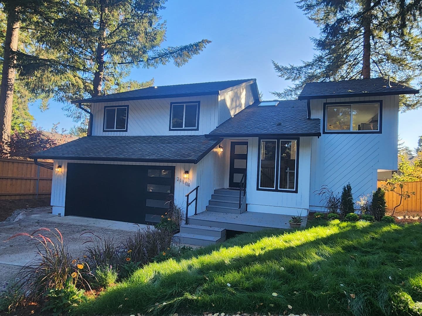 Tualatin House: 21104 SW Jameco Court
