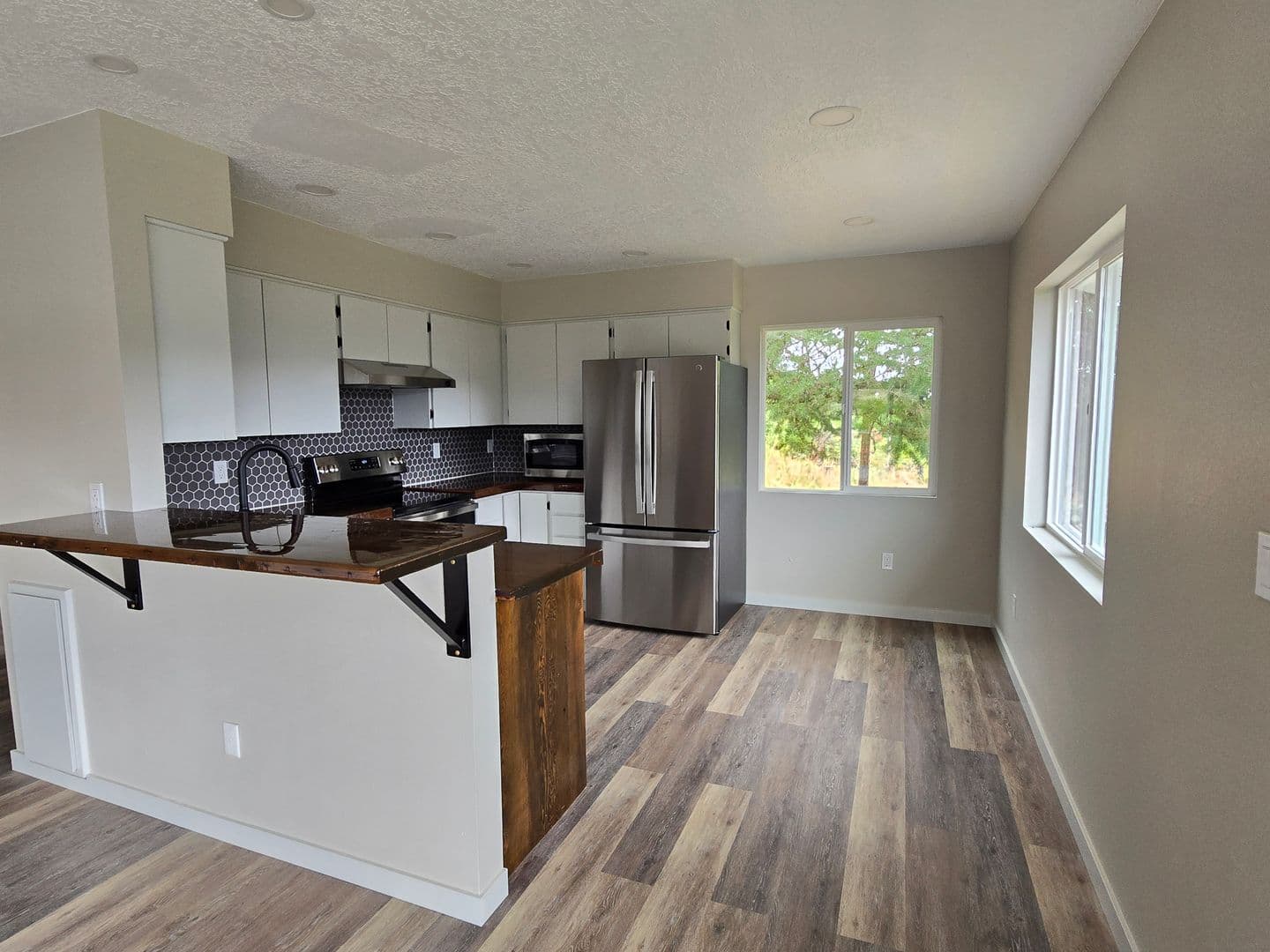 Yamhill House: 16100 NW Tupper Rd