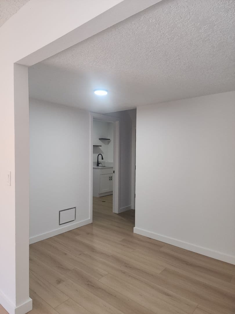 Tualatin House: 21104 SW Jameco Court