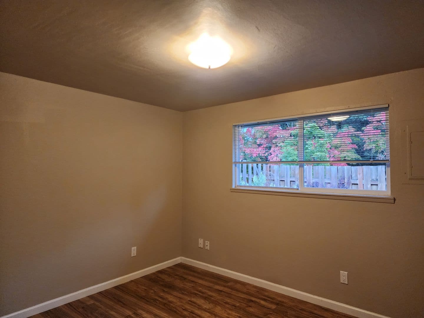 Wilsonville Multiplex: 10515 SW Tranquil Way