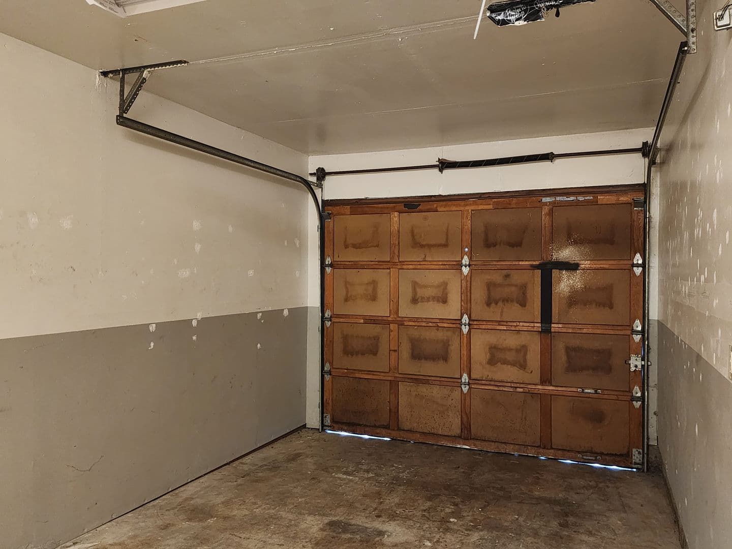 Newberg Apartment: 604 E 10th St