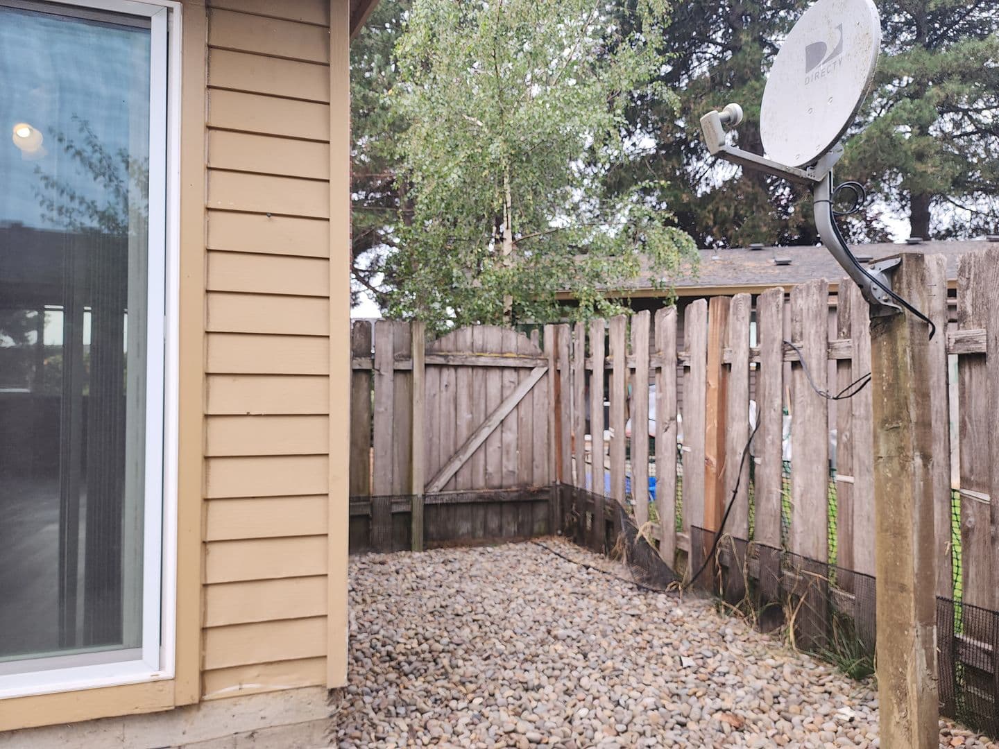 Newberg Apartment: 1005 S. Wynooski St.