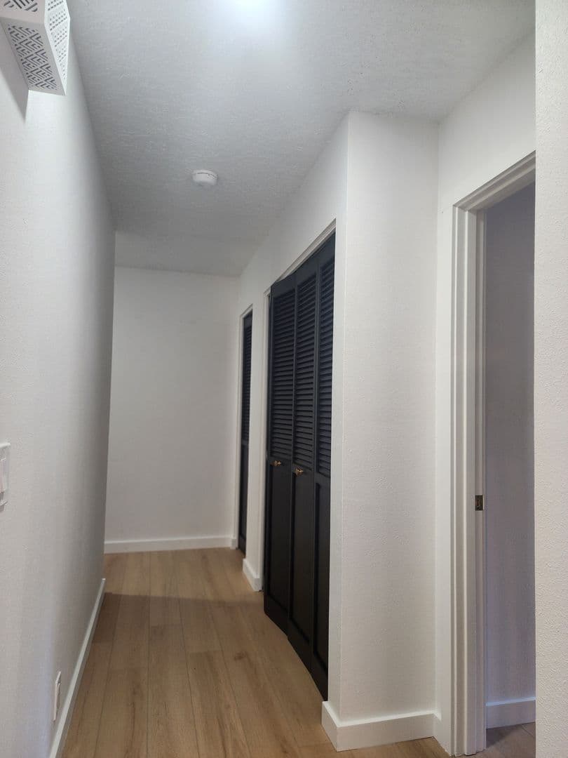 Tualatin House: 21104 SW Jameco Court