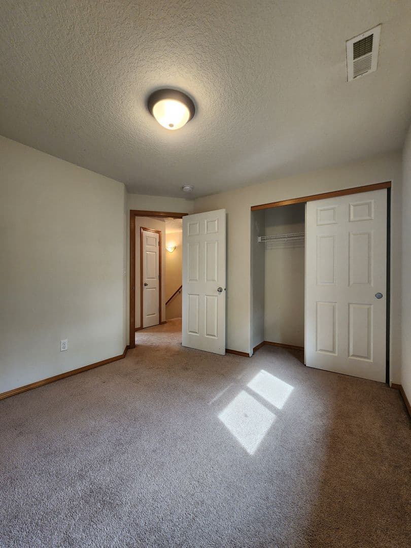 Newberg House: 800 W. First St. #4