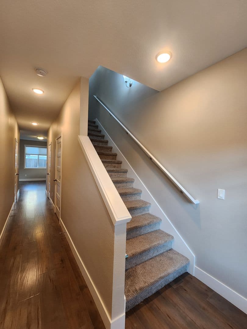 Newberg House: 520 S. Columbia St.