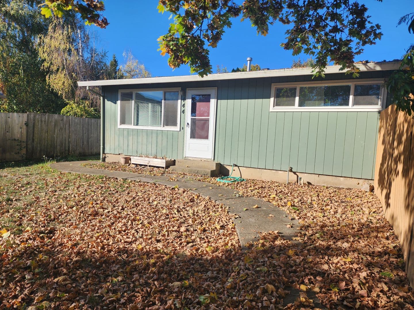 Dundee Apartment: Ione Street 4 Plex