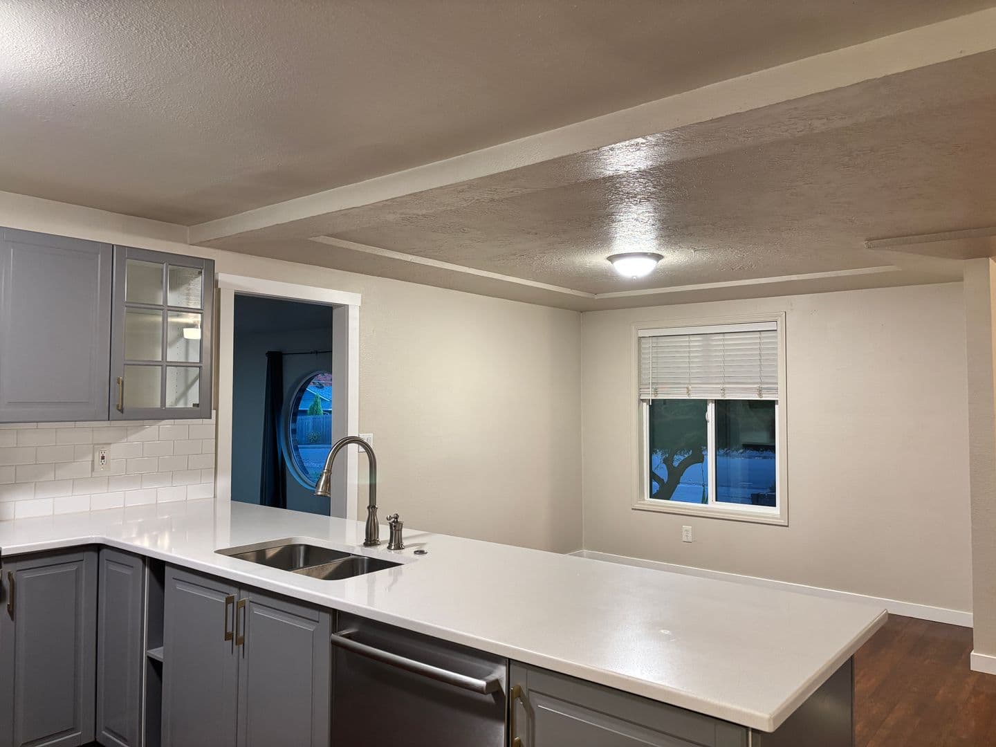 Newberg House: 3007 Douglas Ave