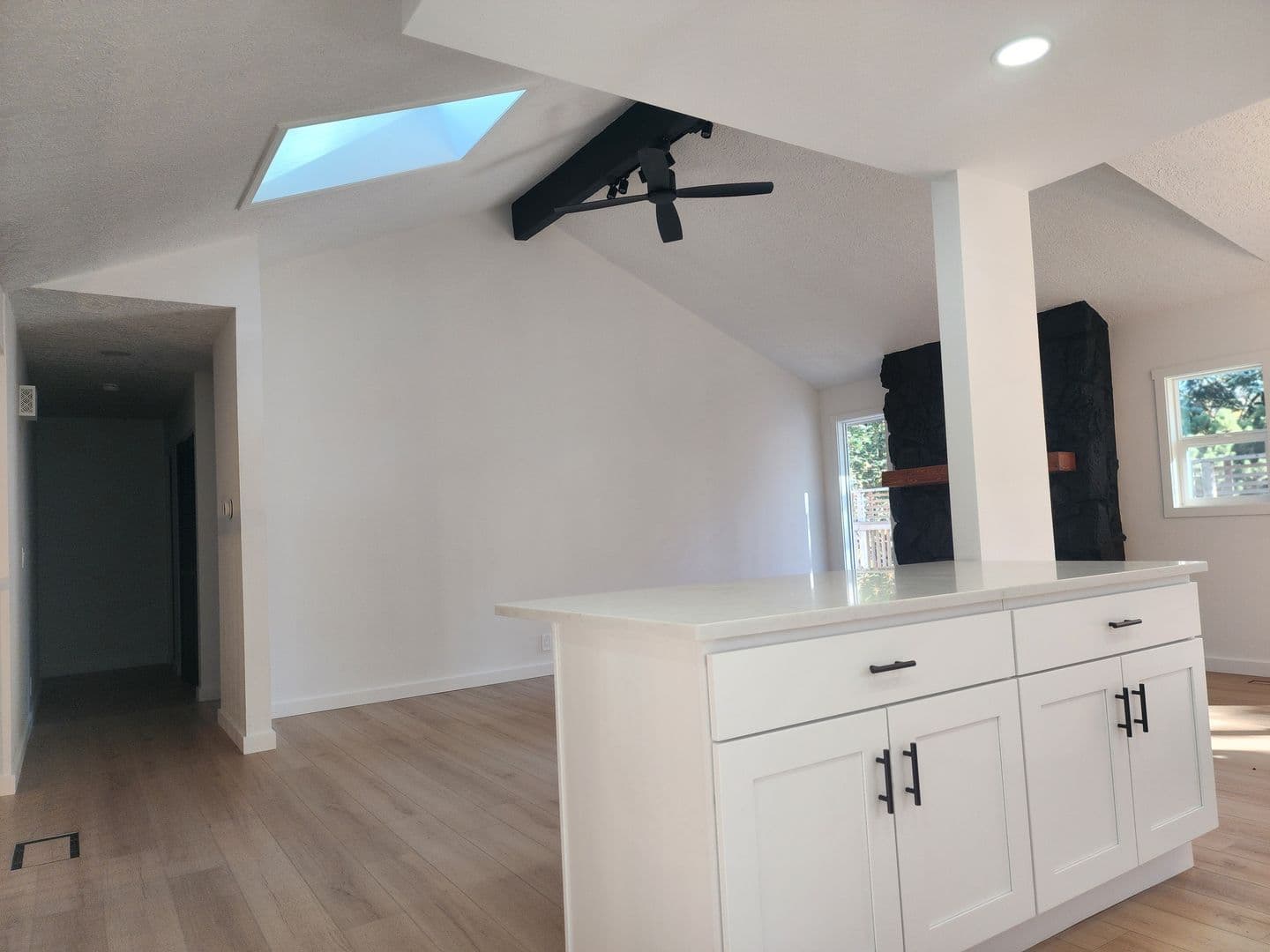 Tualatin House: 21104 SW Jameco Court