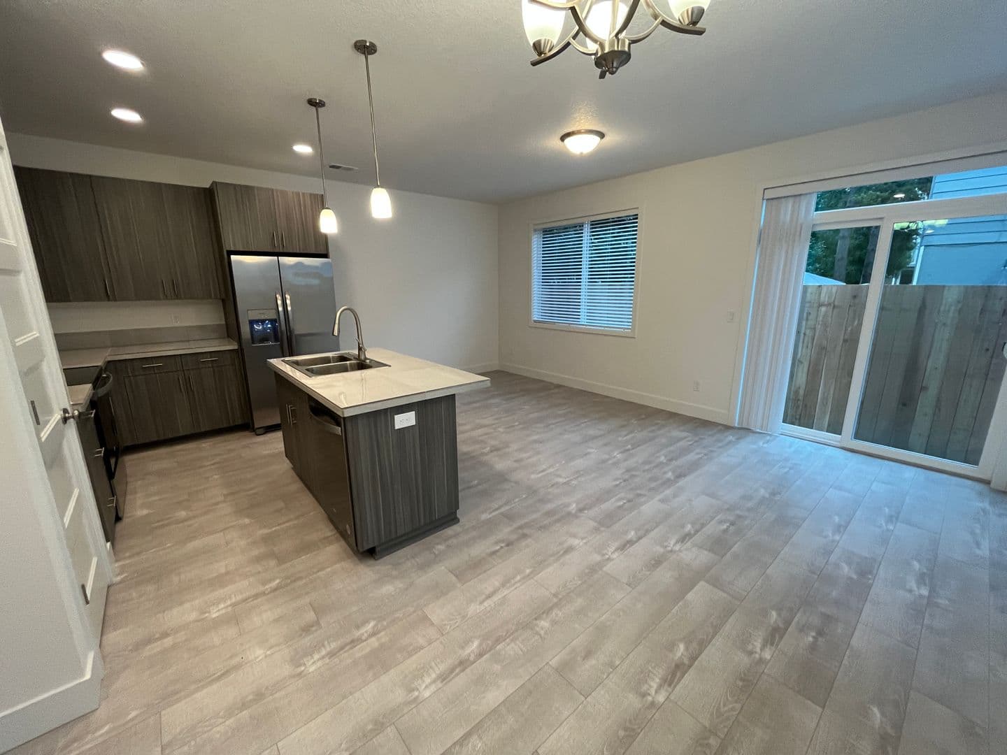 Newberg Apartment: 1550 E. 3rd St.