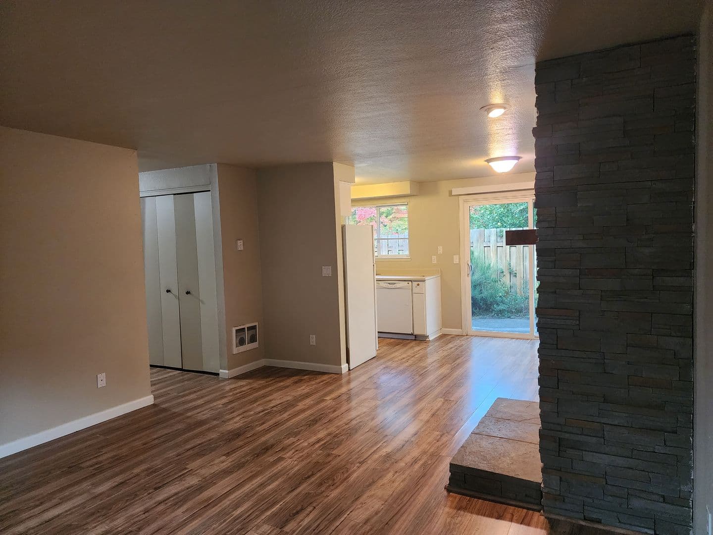 Wilsonville Multiplex: 10515 SW Tranquil Way