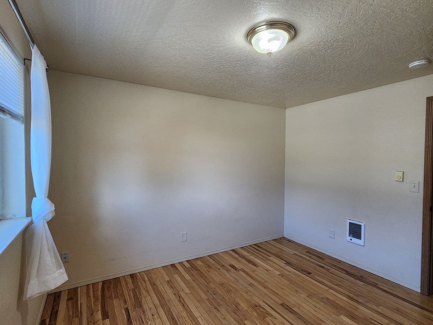 Newberg Multiplex: 929 S School St