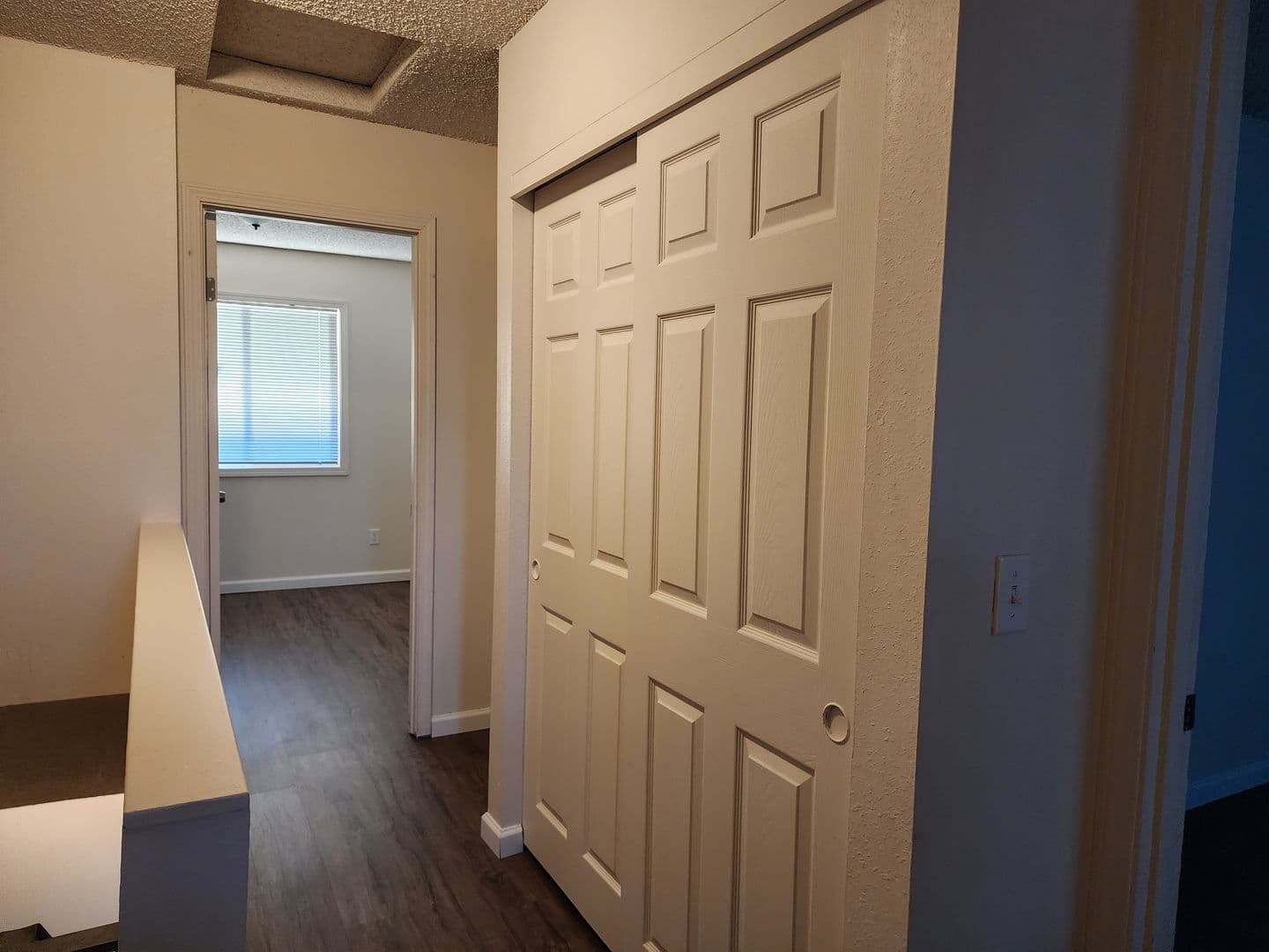 Newberg Apartment: 1558 E. 3rd St.