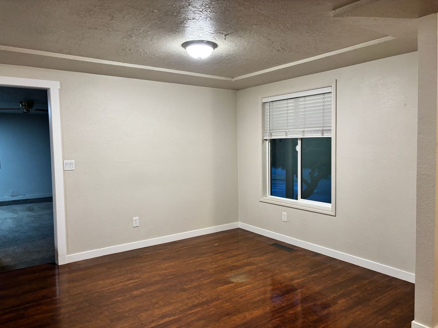 Newberg House: 3007 Douglas Ave
