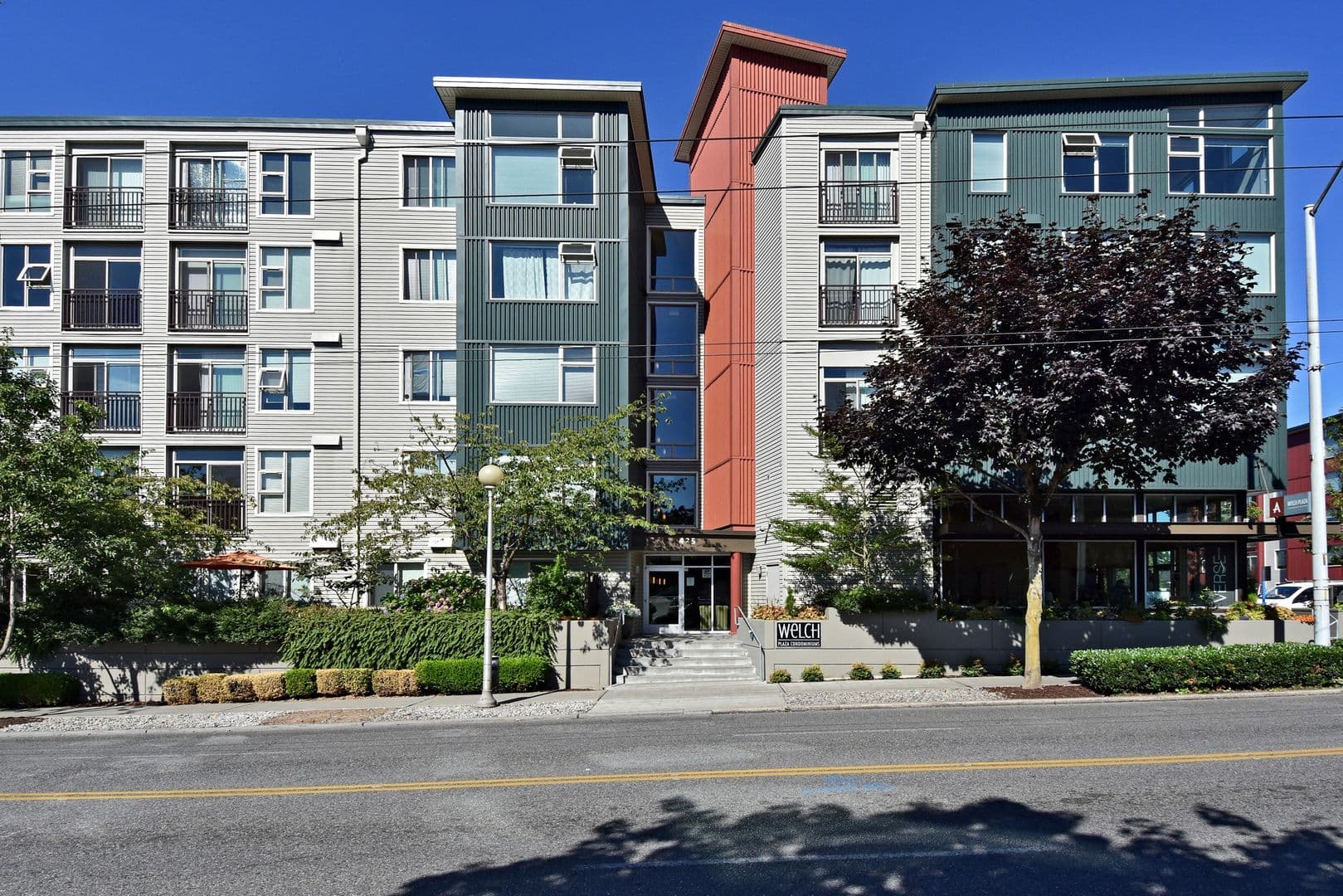 Seattle Condo: 425 23rd Ave S #A-303