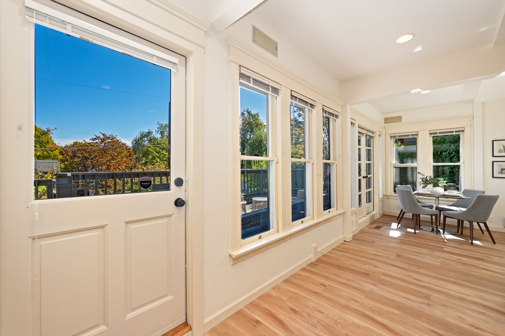 Seattle House: 938 18th Ave E