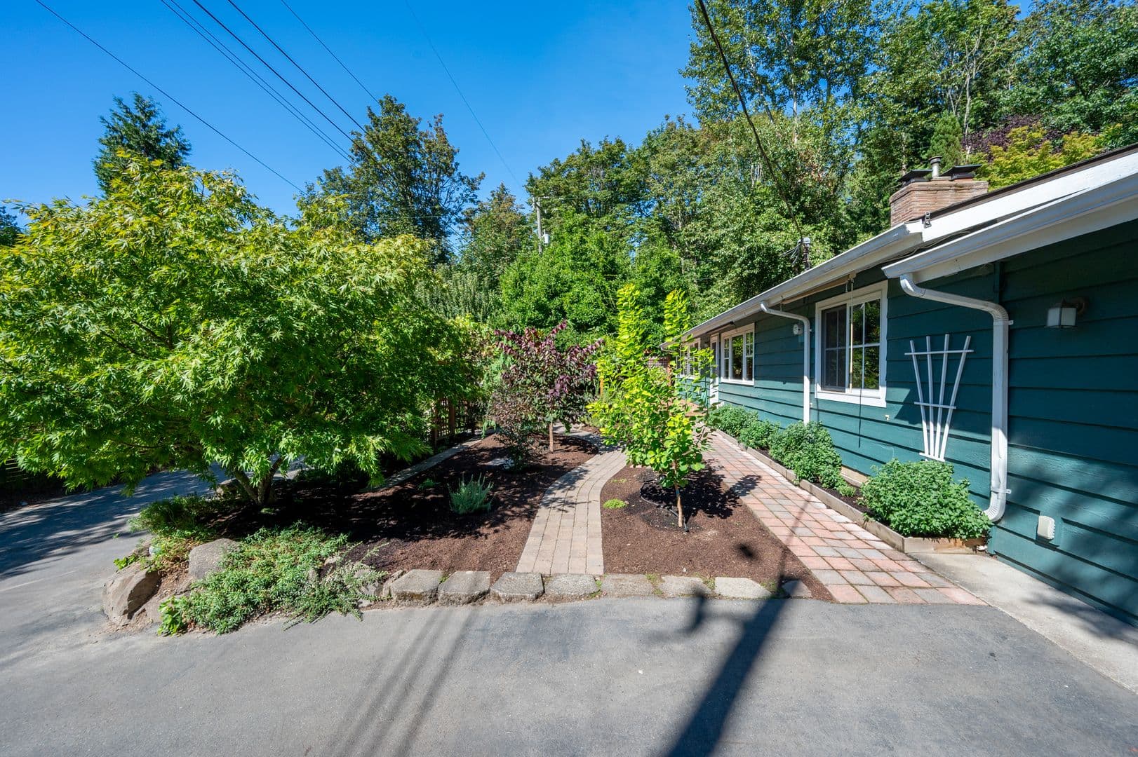 Seattle House: 10350 45th Ave NE