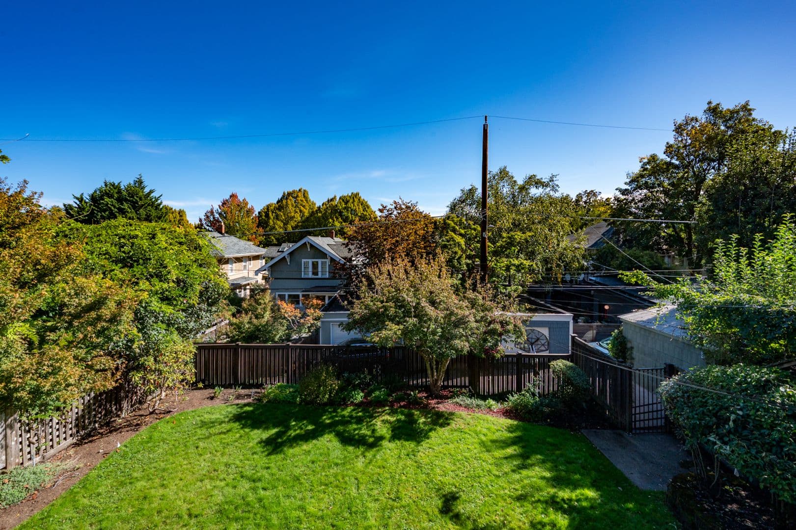 Seattle House: 938 18th Ave E