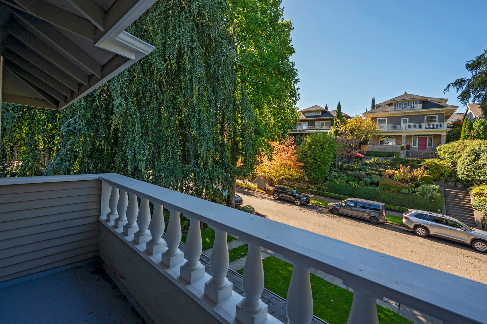 Seattle House: 938 18th Ave E