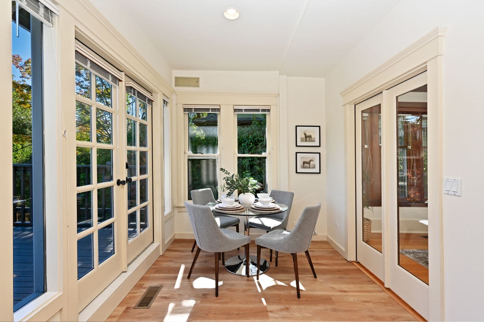 Seattle House: 938 18th Ave E