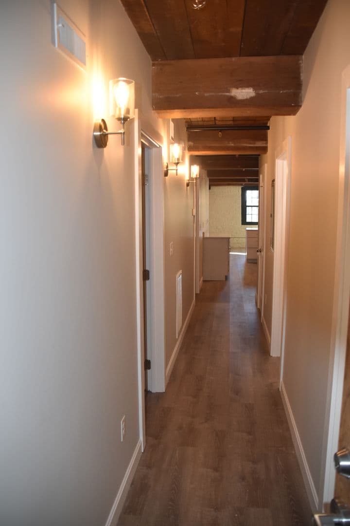 Newmarket Apartment: 4 Bay Road