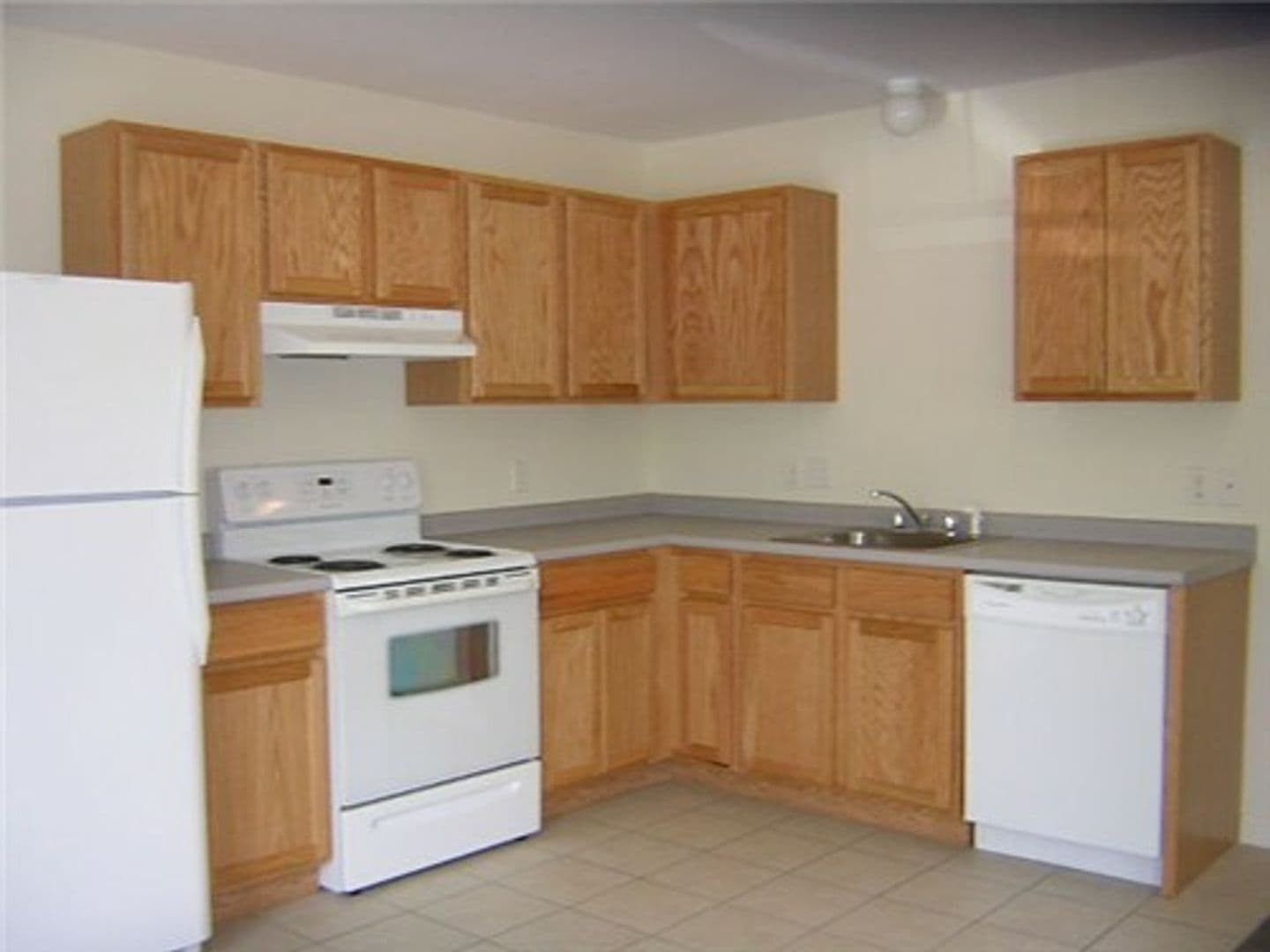 Newmarket Apartment: 1-5 Pulaski Drive
