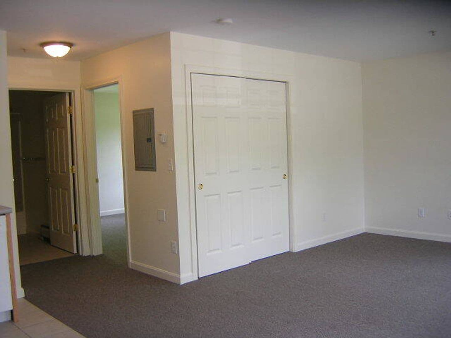 Newmarket Apartment: 1-5 Pulaski Drive
