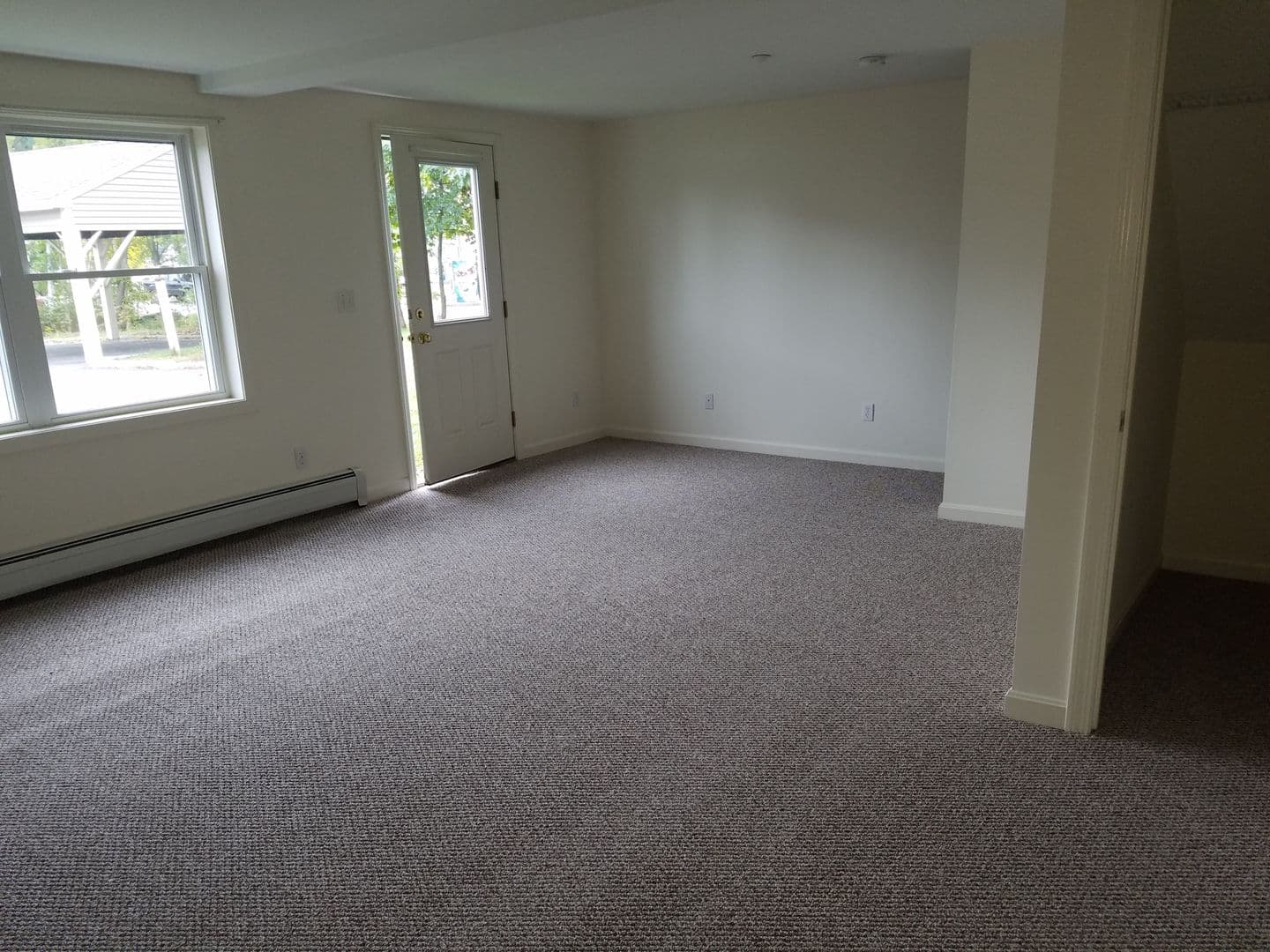 Newmarket Apartment: 3 Bennett Way