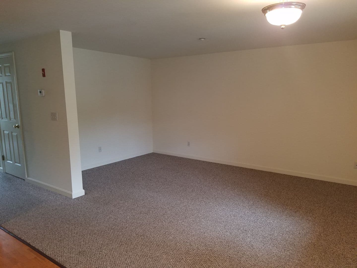 Newmarket Apartment: 3 Bennett Way