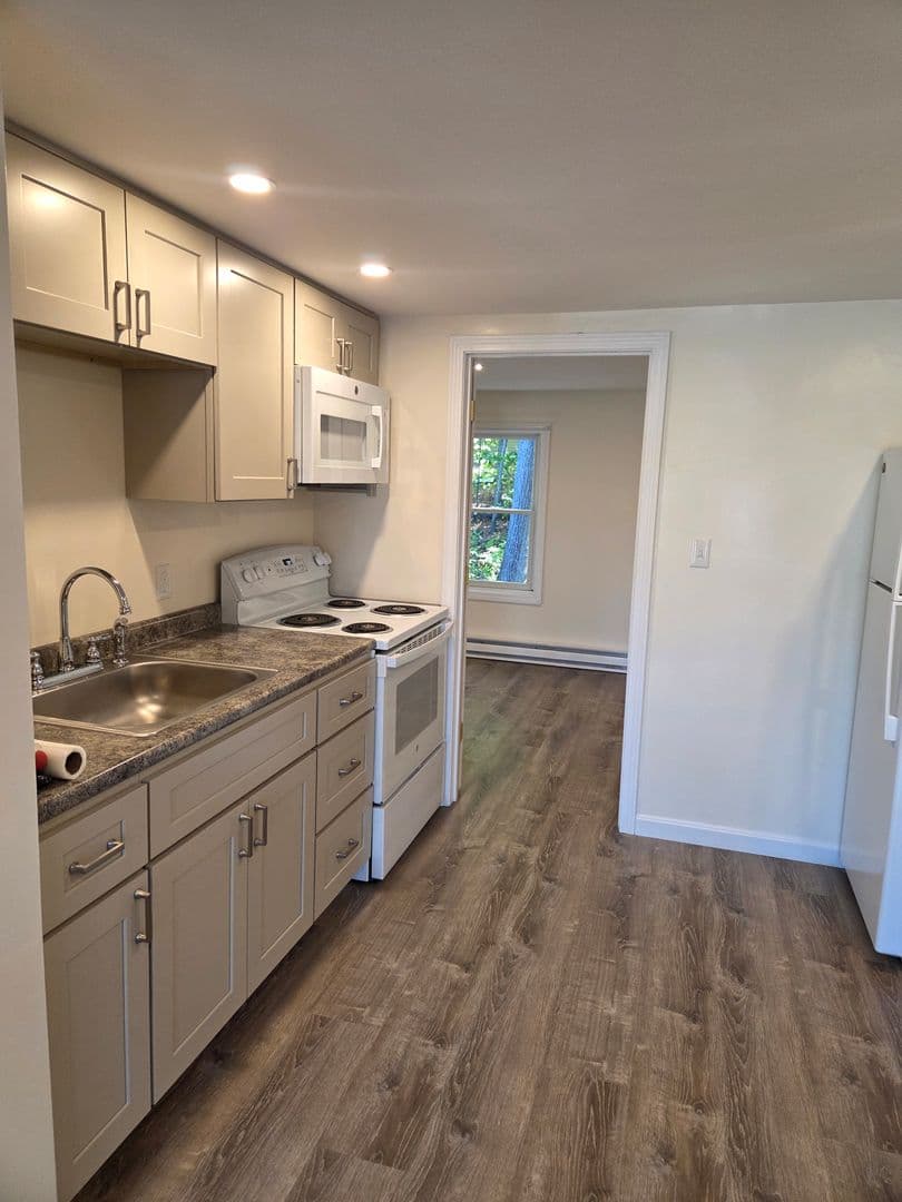 Newmarket Apartment: 12 Salmon Street
