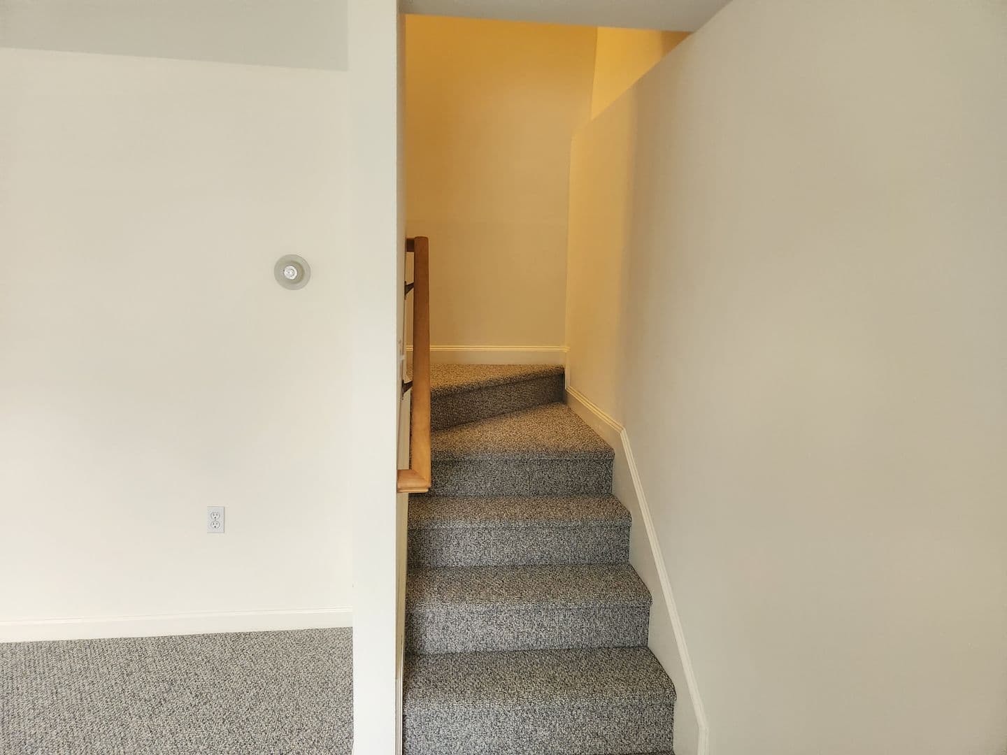 Newmarket Apartment: 3 Bennett Way