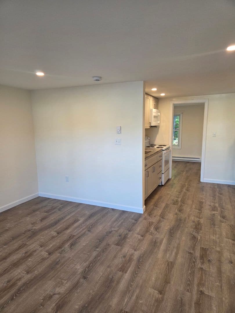 Newmarket Apartment: 12 Salmon Street