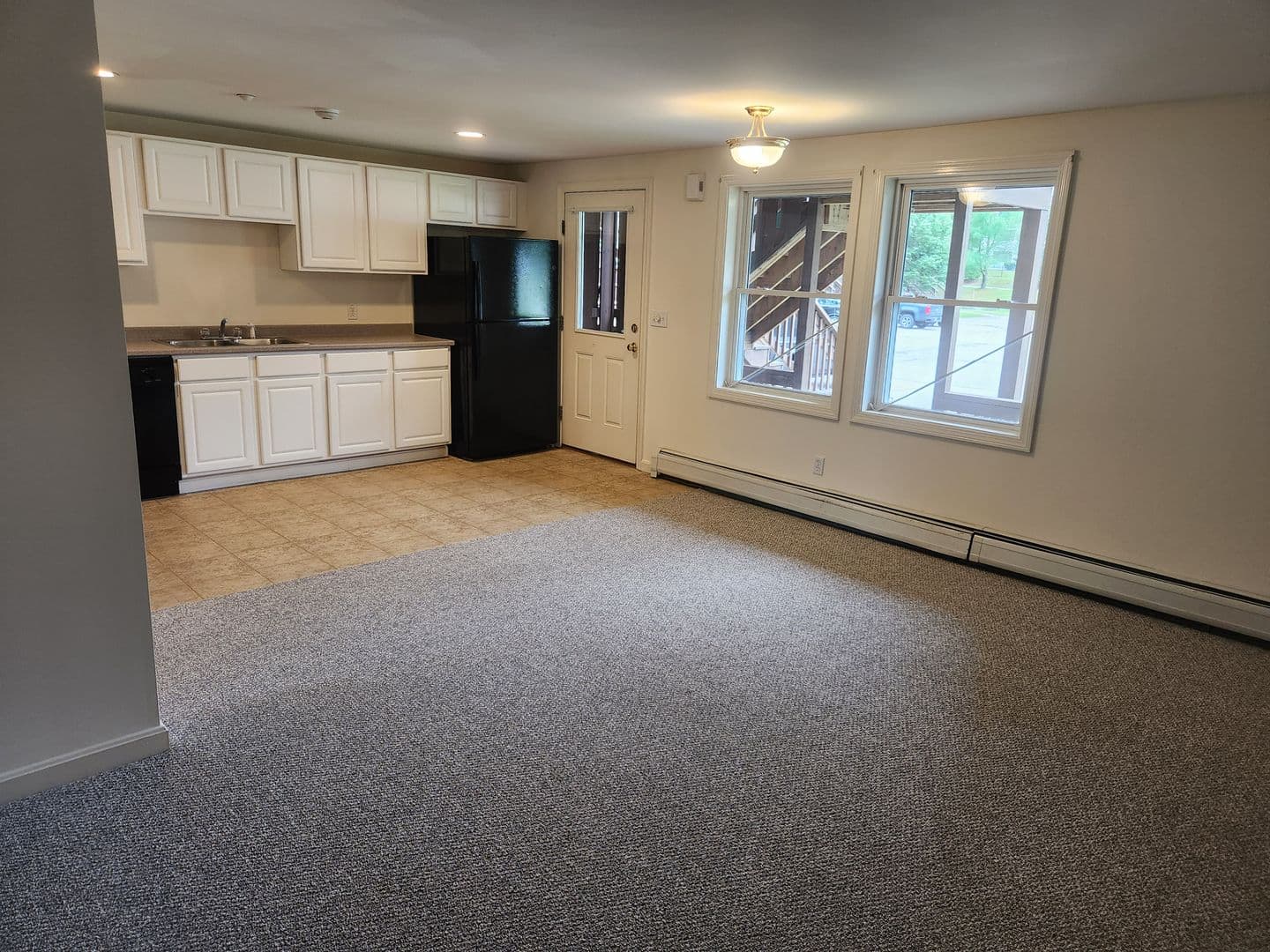 Newmarket Apartment: 3 Bennett Way