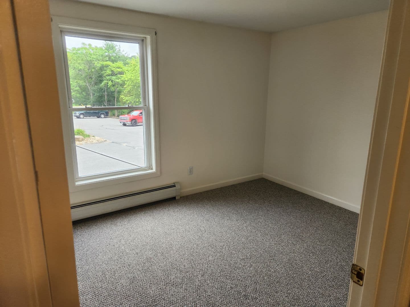Newmarket Apartment: 3 Bennett Way